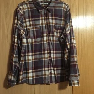 Maurice's, size 3 shirt!